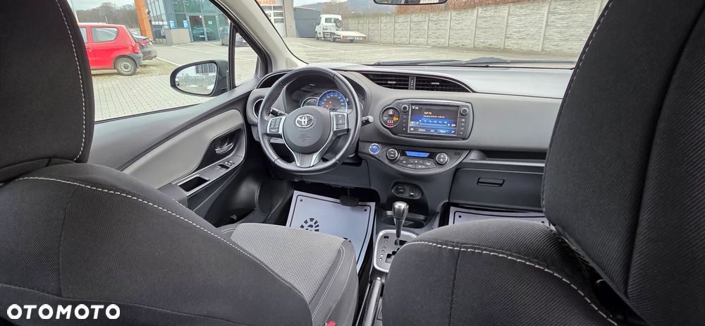 Toyota Yaris 1.5 VVT-i Launch Edition - 18