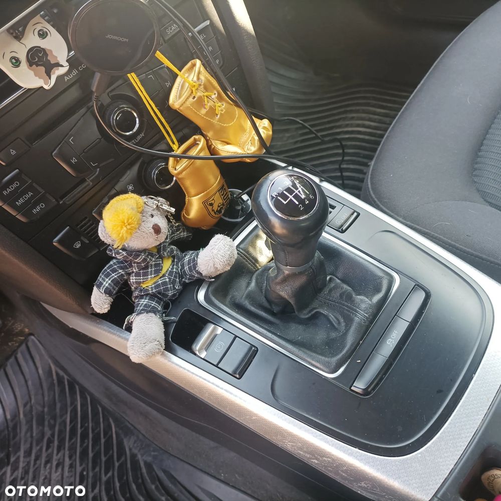 Audi A4 Avant - 10