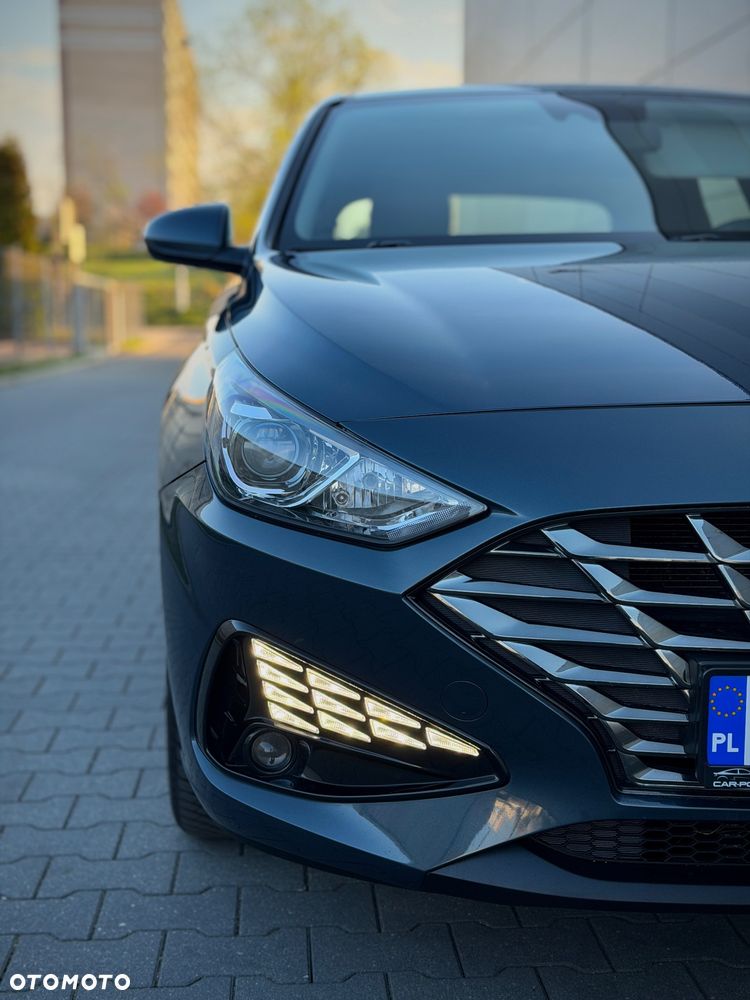 Hyundai i30 1.5 DPI Modern - 12