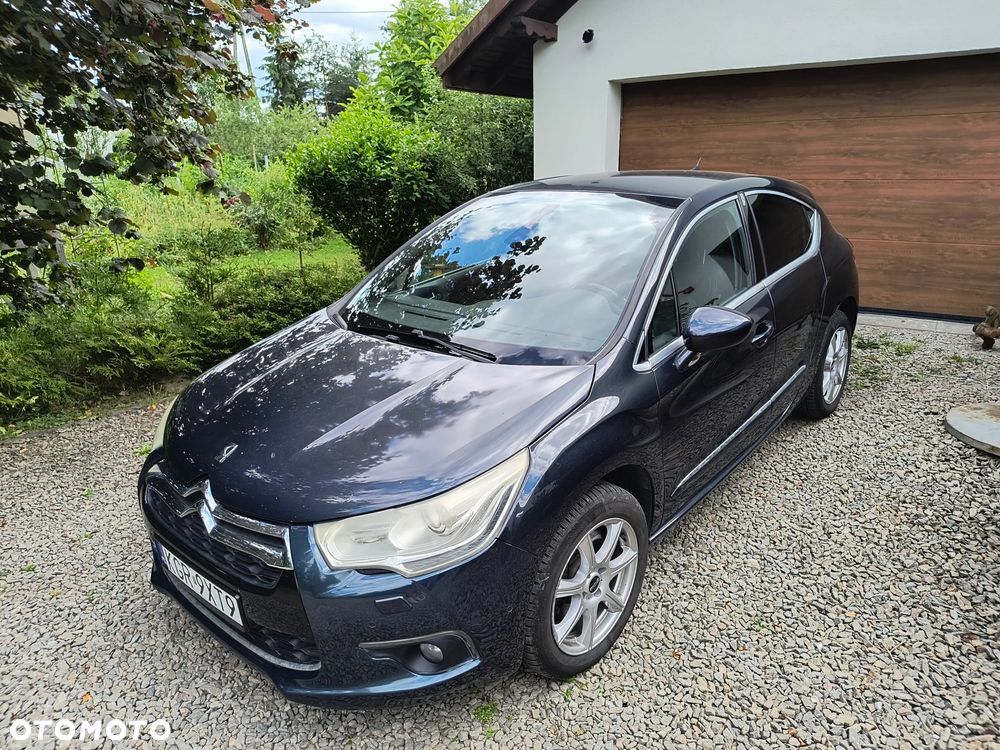 Citroën DS4 1.6 THP SportChic - 4