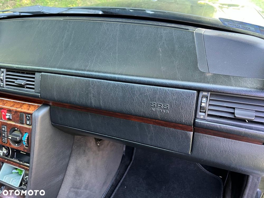 Mercedes-Benz W124 (1984-1993) - 25