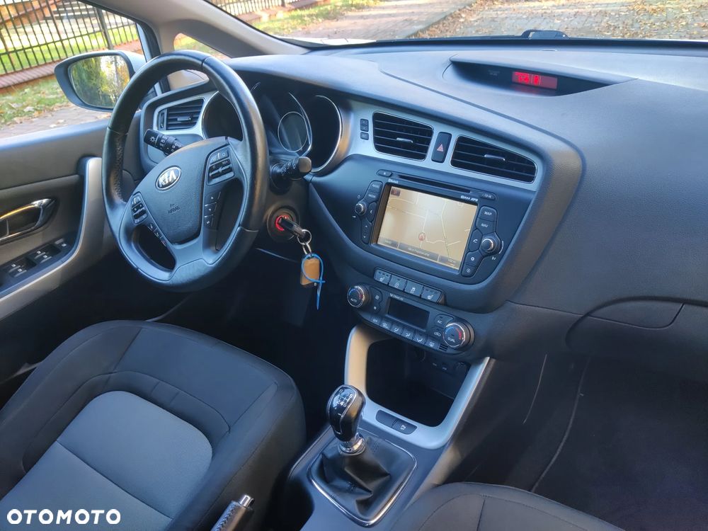 Kia Ceed - 24