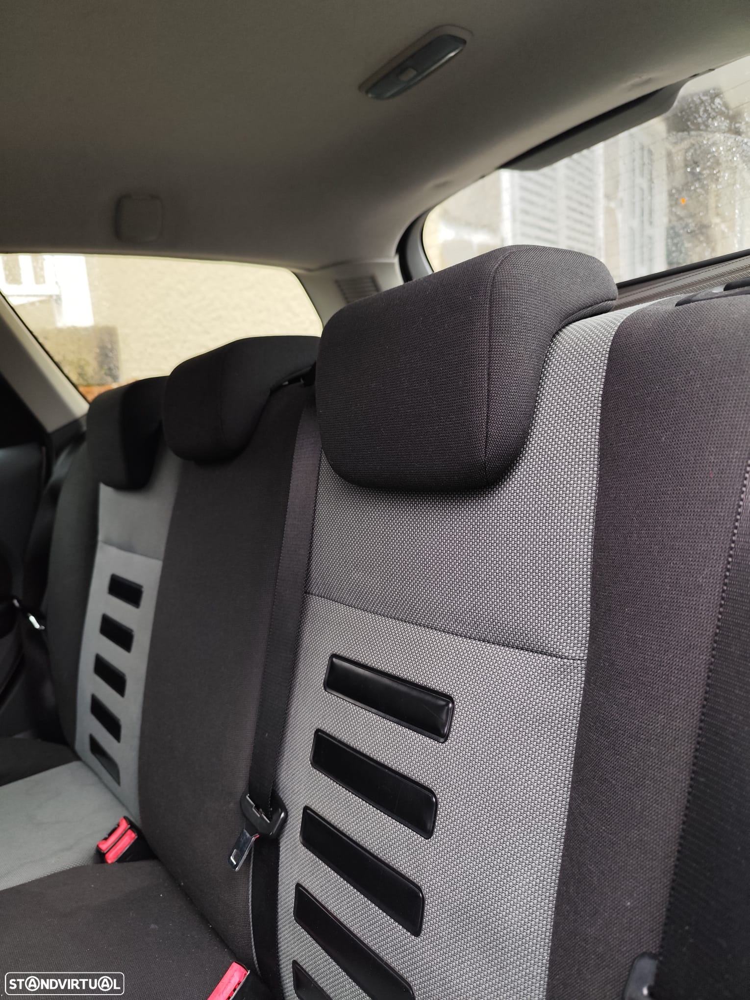 Ford Focus SW 1.6 TDCi Connec. - 8