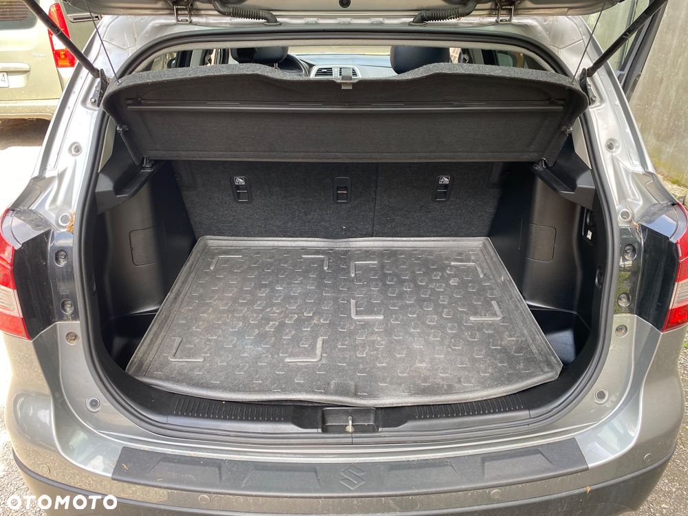 Suzuki SX4 S-Cross 1.6 DDiS Allgrip TCSS Comfort+ - 16