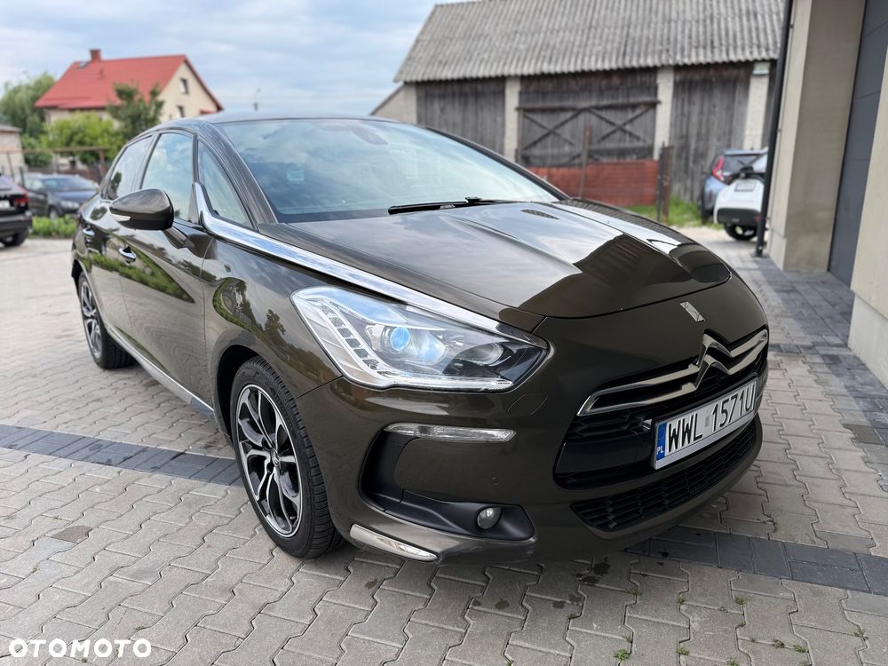DS Automobiles DS 5 - 5