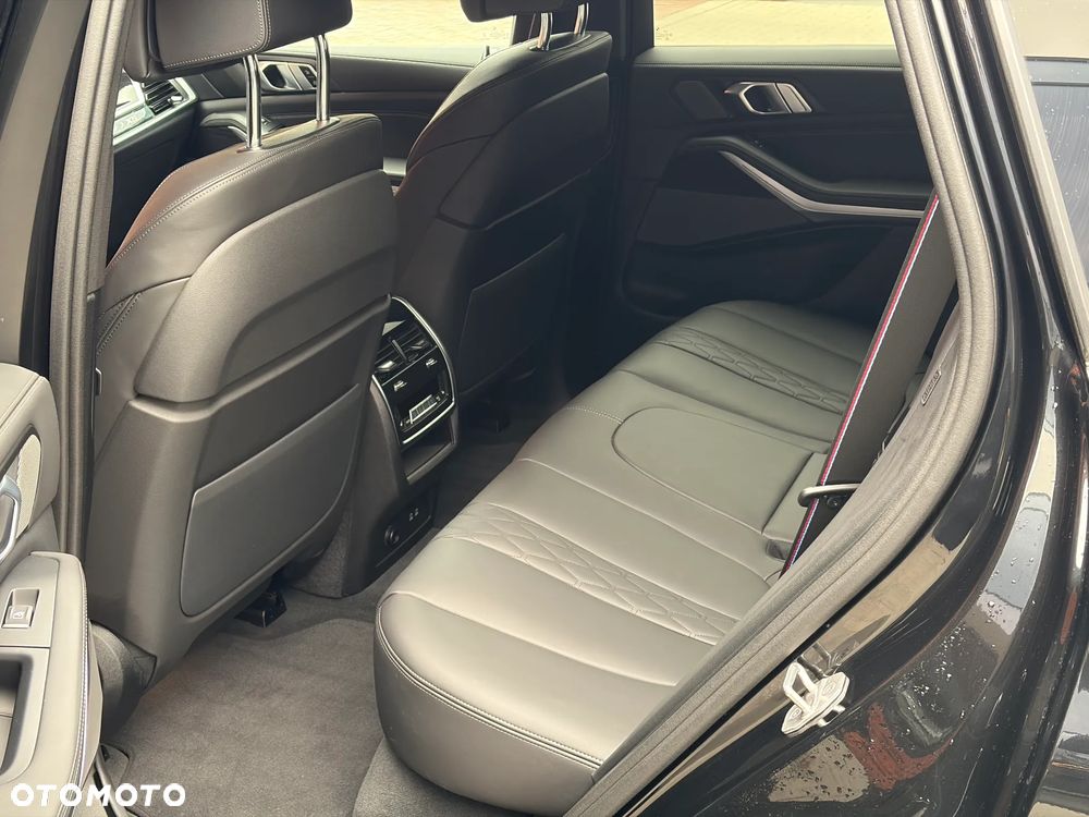 BMW X5 xDrive30d mHEV M Sport sport - 27