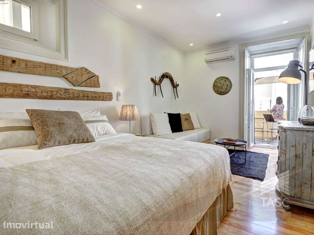 Apartamento T2 na Mouraria para Investimento - Grande imagem: 2/44
