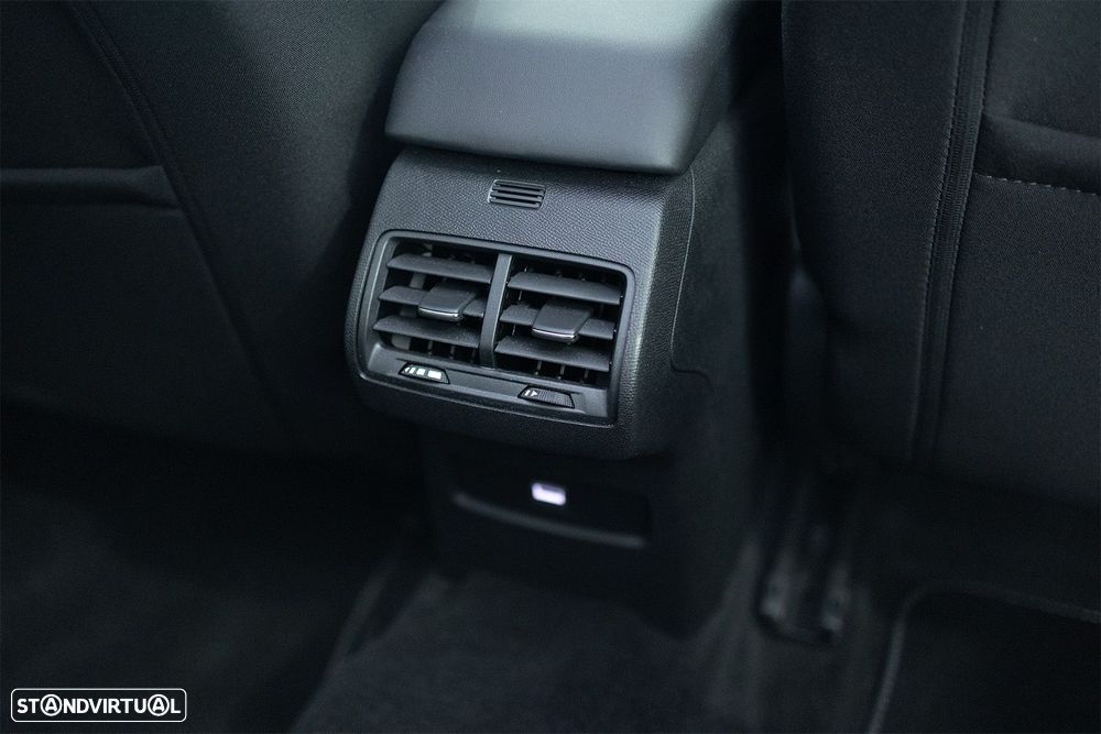 Citroën e-C4 54 kWh Max - 42