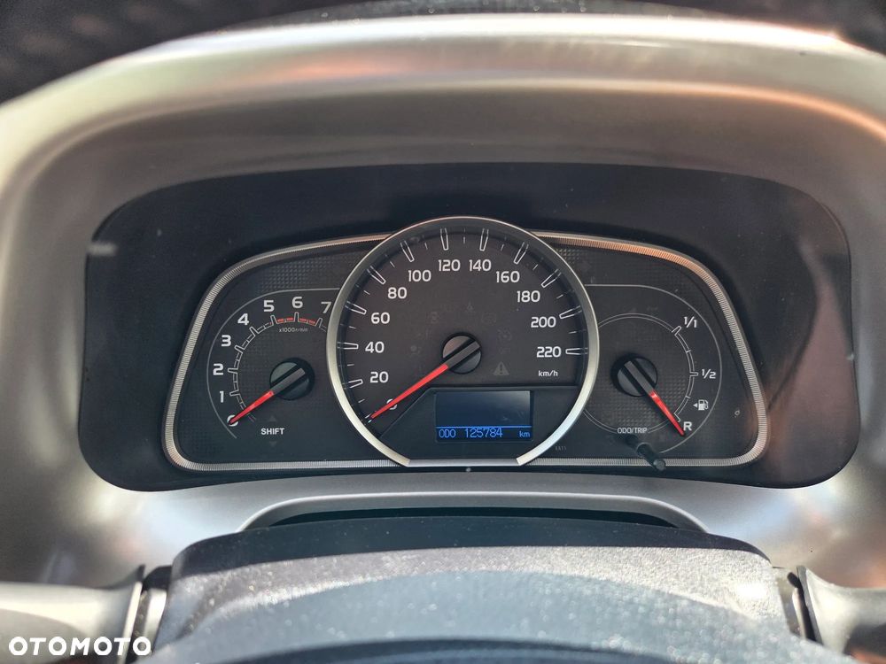 Toyota RAV4 2.0 D-4D Premium - 13