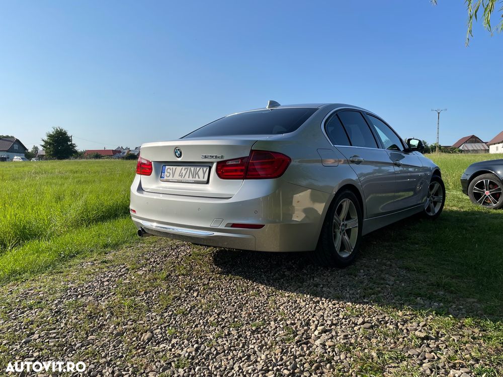 BMW Seria 3 320d Luxury Line - 4