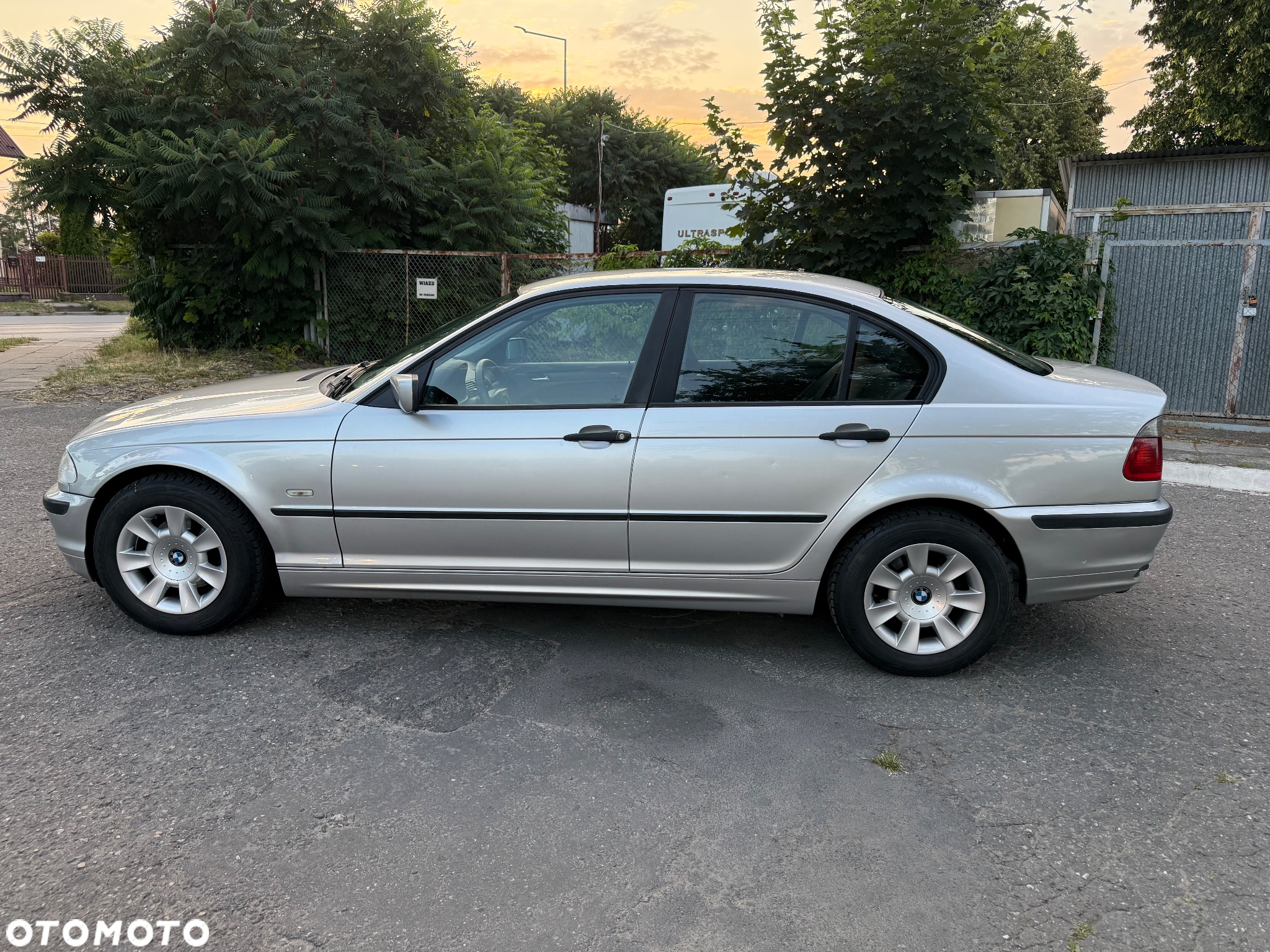 BMW Seria 3 320d - 11