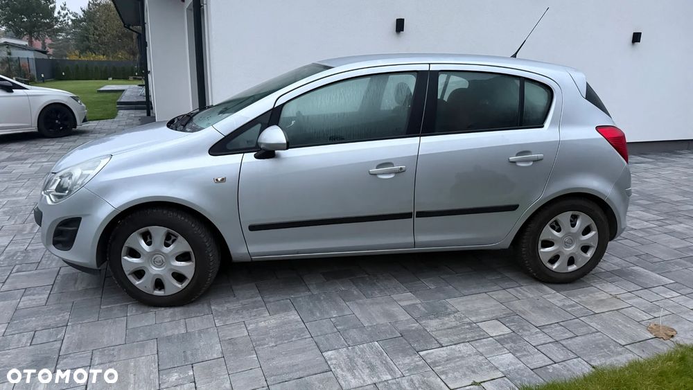 Opel Corsa - 21