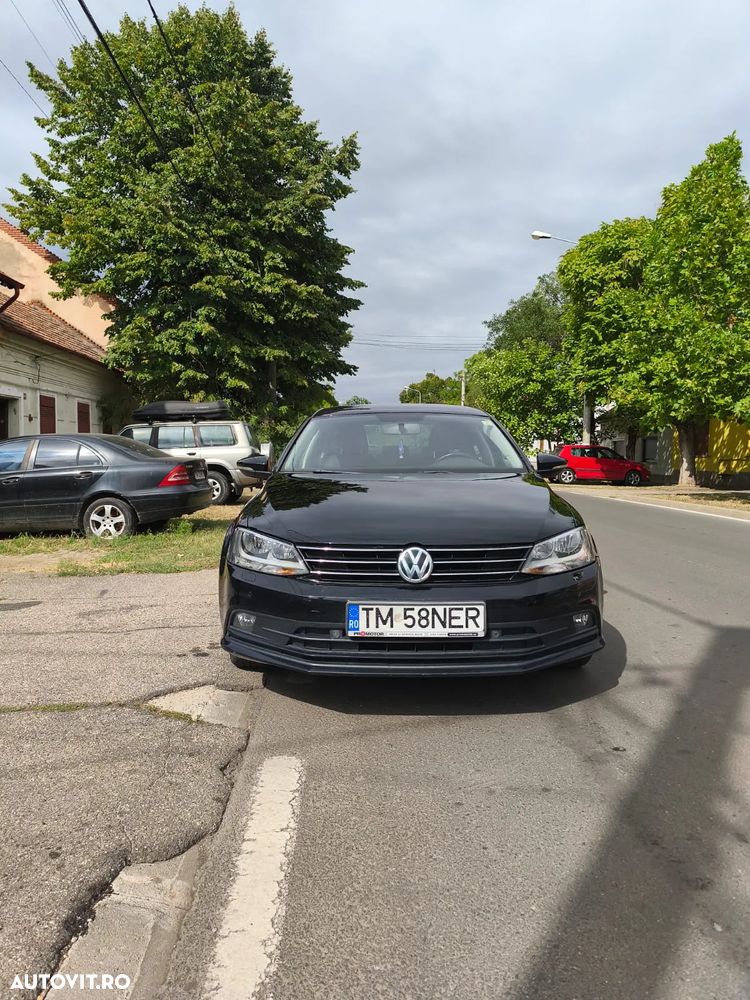 Volkswagen Jetta 1.2 TSI Comfortline - 21