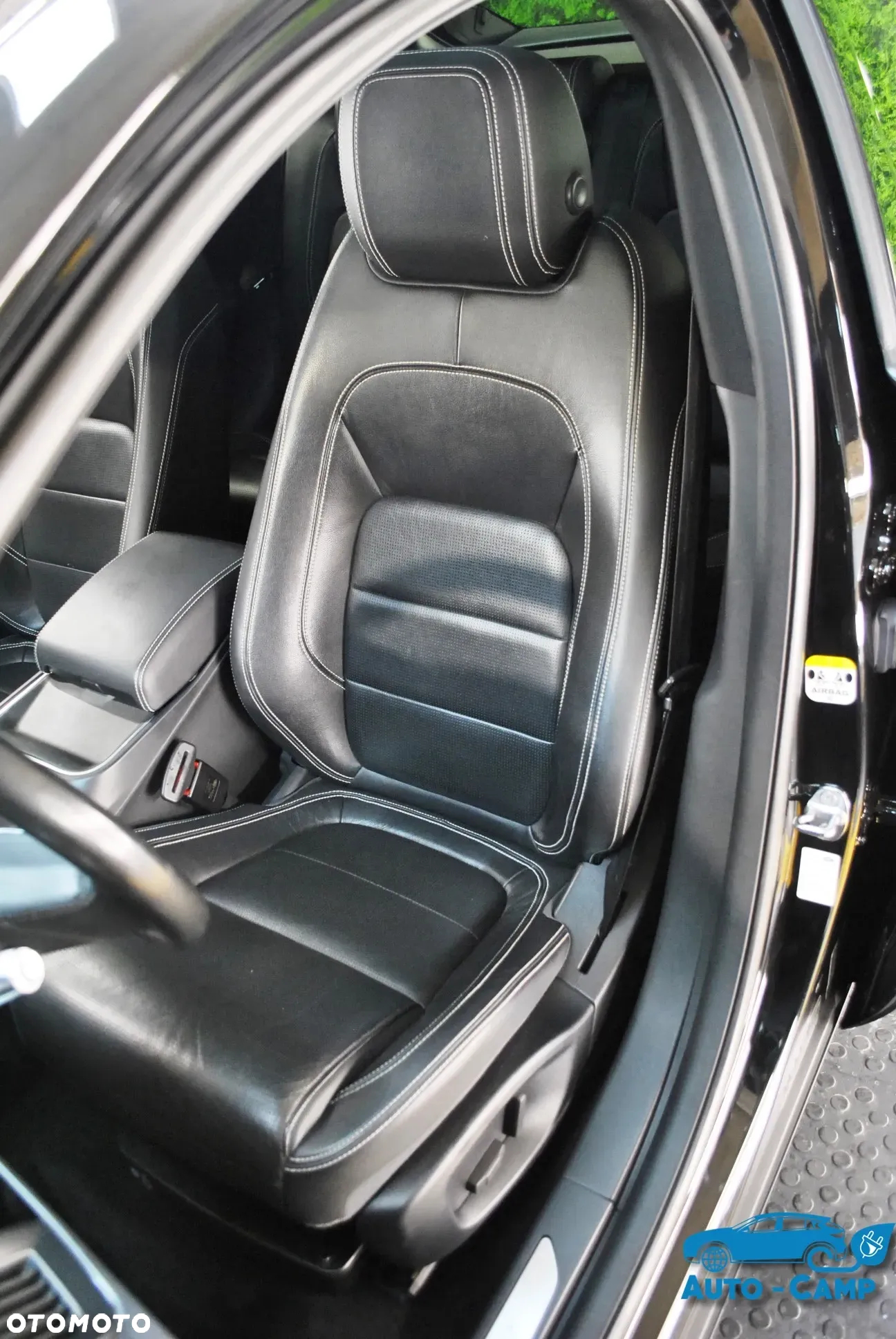 Jaguar I-Pace EV400 AWD SE - 8