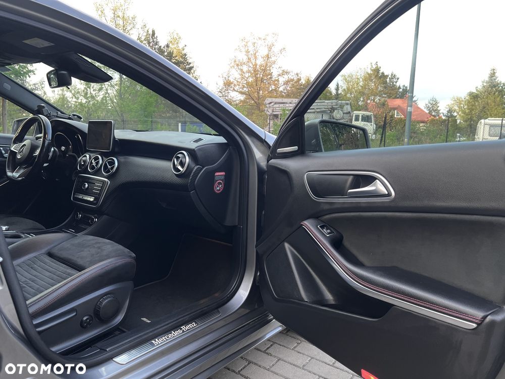 Mercedes-Benz Klasa A 200 7G-DCT AMG Line - 14