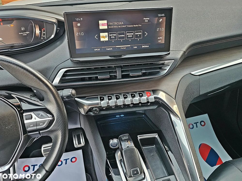 Peugeot 5008 PureTech 180 EAT8 Stop & Start GT - 25