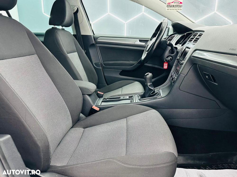 Volkswagen Golf 1.6 TDI BlueMotion Technology Trendline - 18