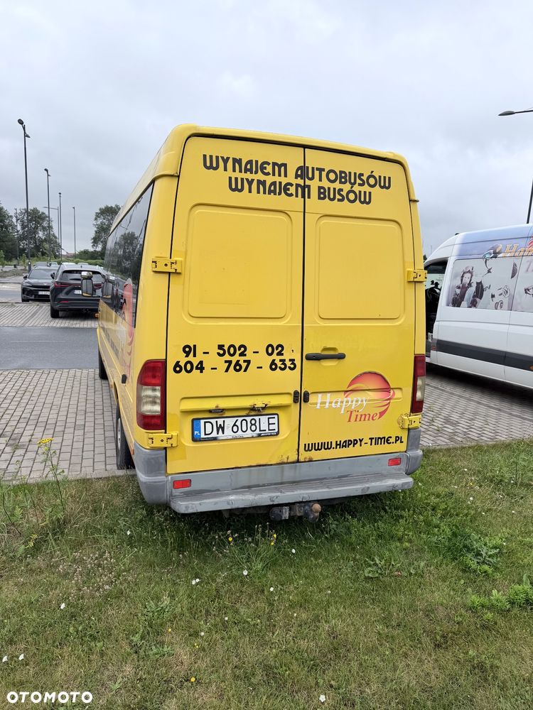 Mercedes-Benz Sprinter - 4