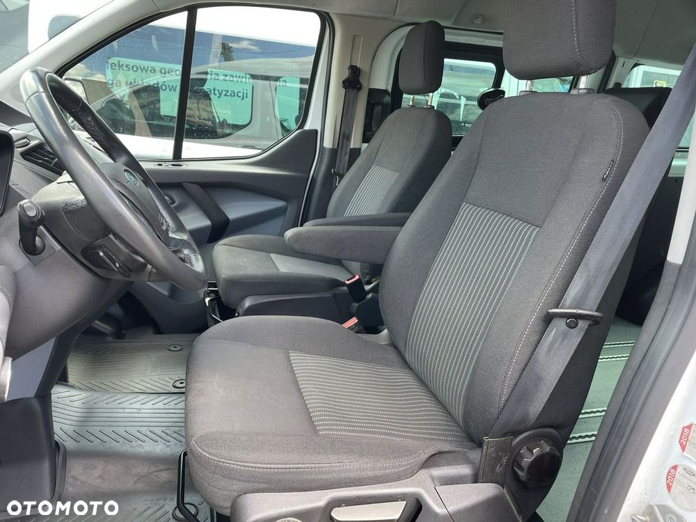 Ford Transit Custom 300 L1H1 VA Titanium - 28