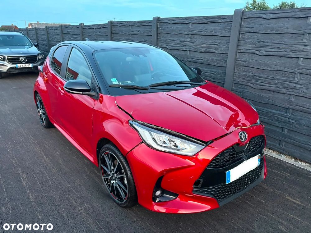 Toyota Yaris 1.5 VVT-i GR SPORT - 32