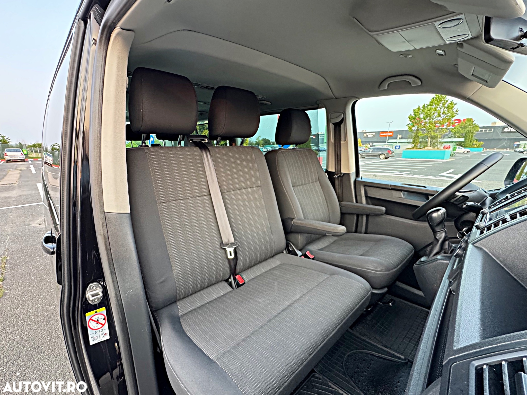 Volkswagen Caravelle T6 2.0 TDI KR Comfortline DSG - 18