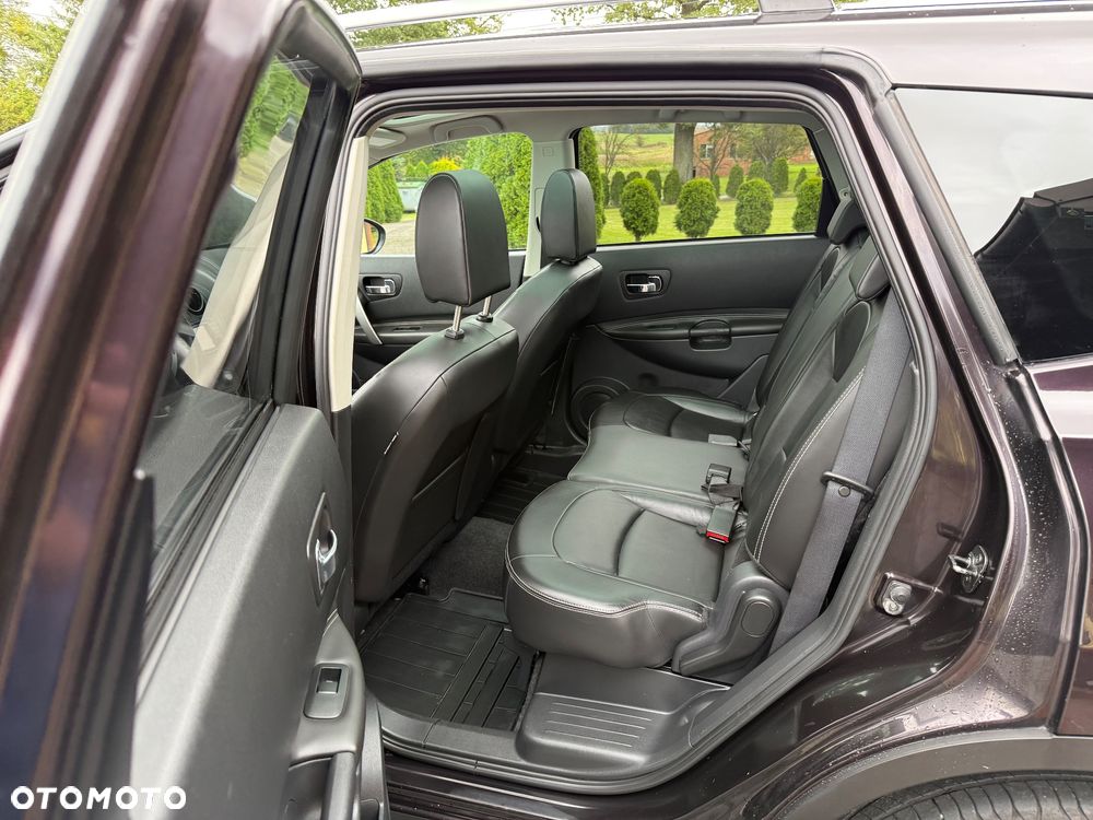 Nissan Qashqai+2 2.0 Tekna - 32