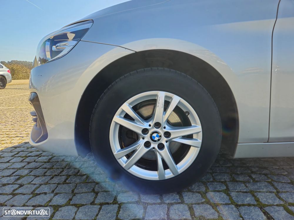 BMW 216 Active Tourer d Advantage - 29