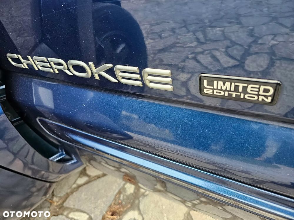 Jeep Cherokee 2.8L CRD Limited - 8