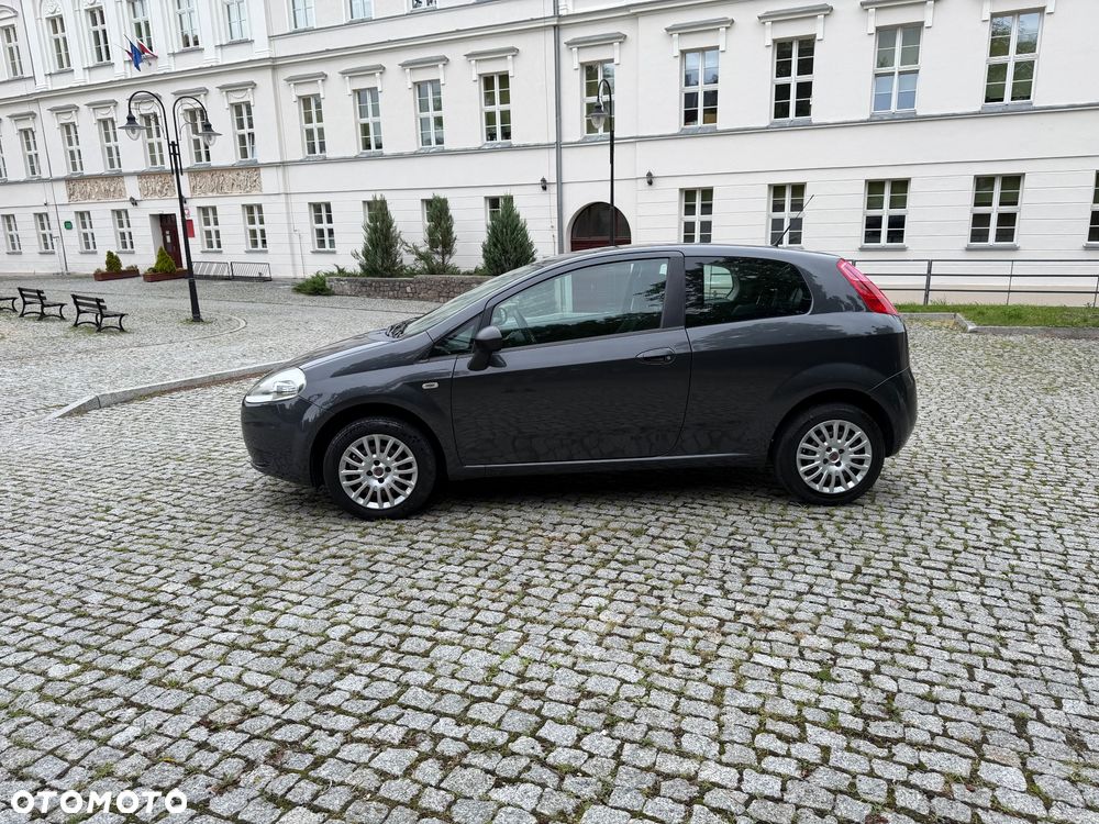 Fiat Grande Punto 1.2 8V Dynamic - 32