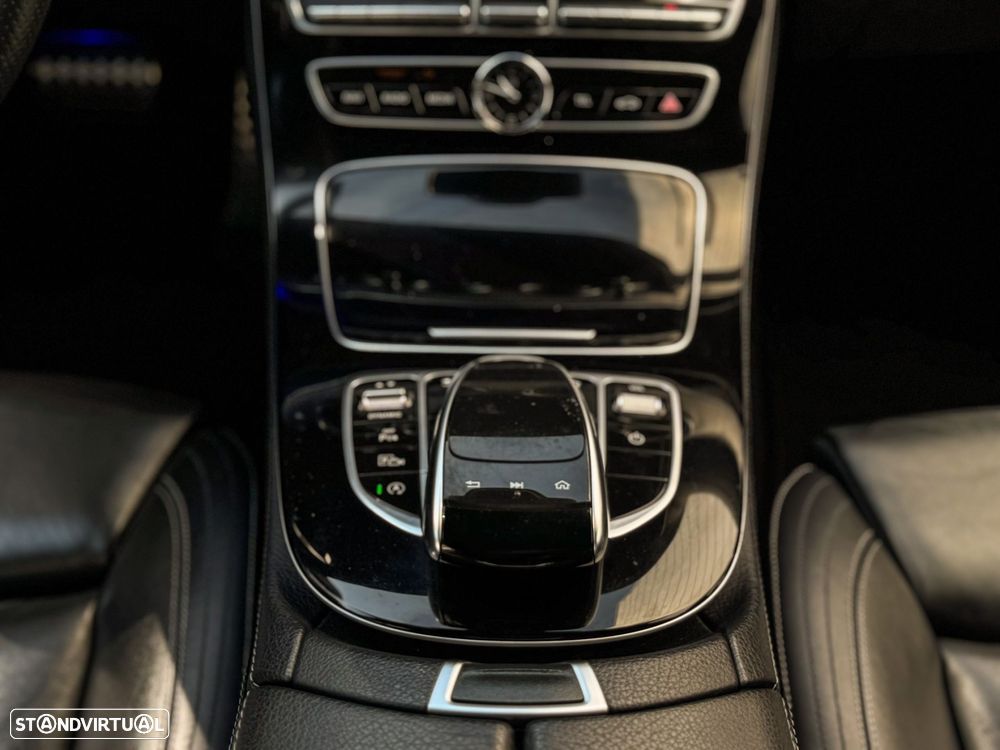 Mercedes-Benz E 220 d AMG Line - 39