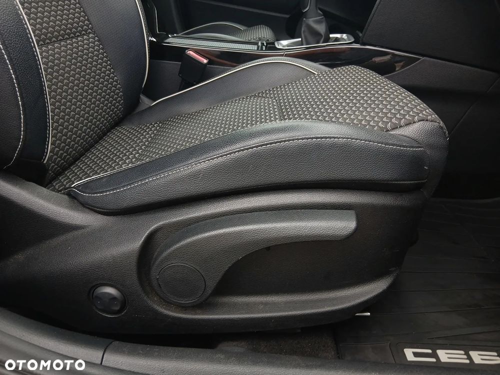 Kia Ceed 1.5 T-GDI Business Line - 21