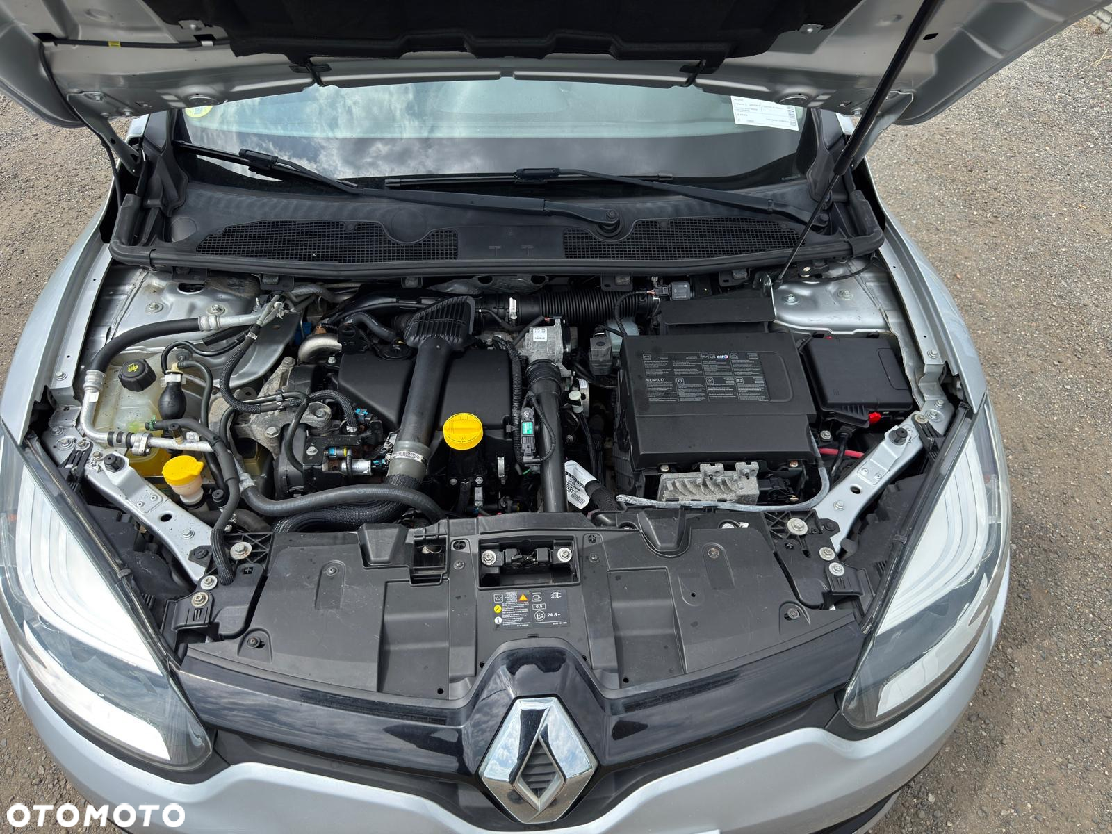 Renault Megane 1.5 Blue dCi Life - 13