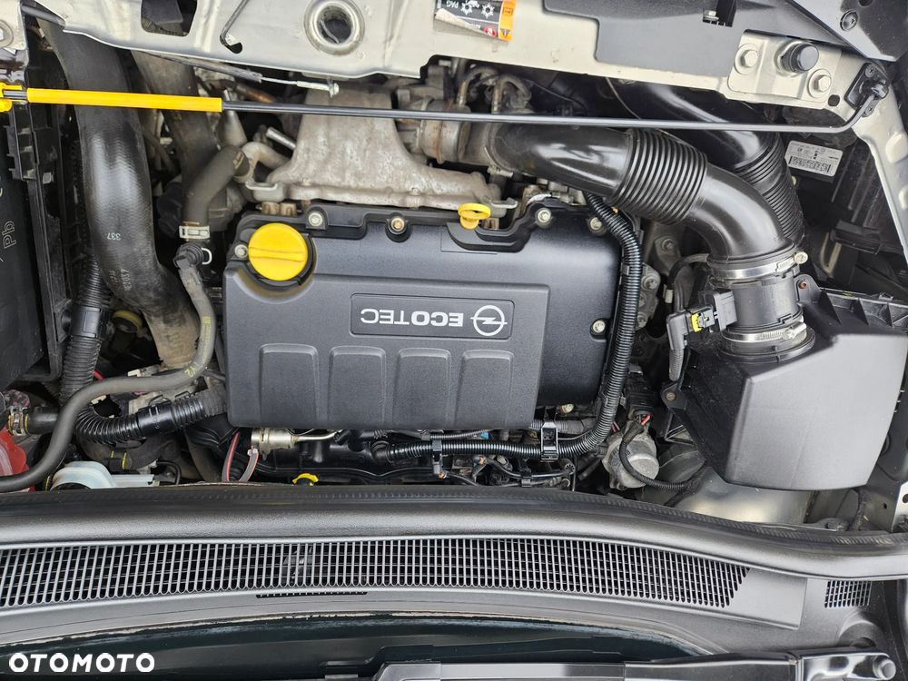 Opel Meriva 1.4 T Cosmo - 28