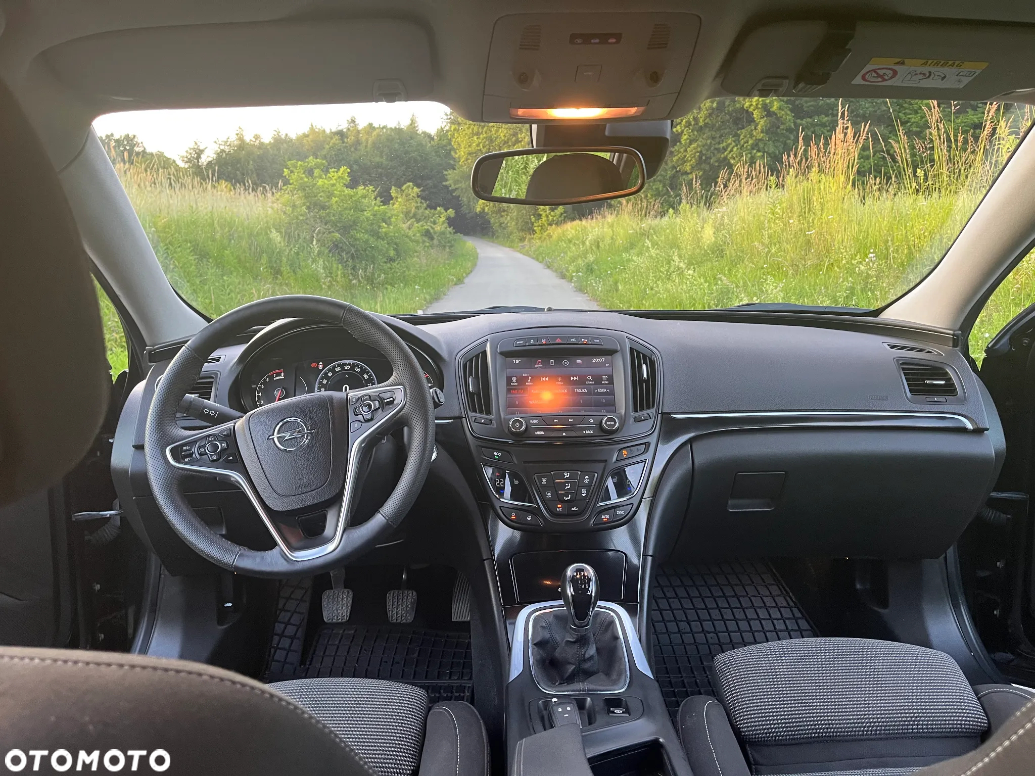 Opel Insignia 2.0 T Executive S&S - 9