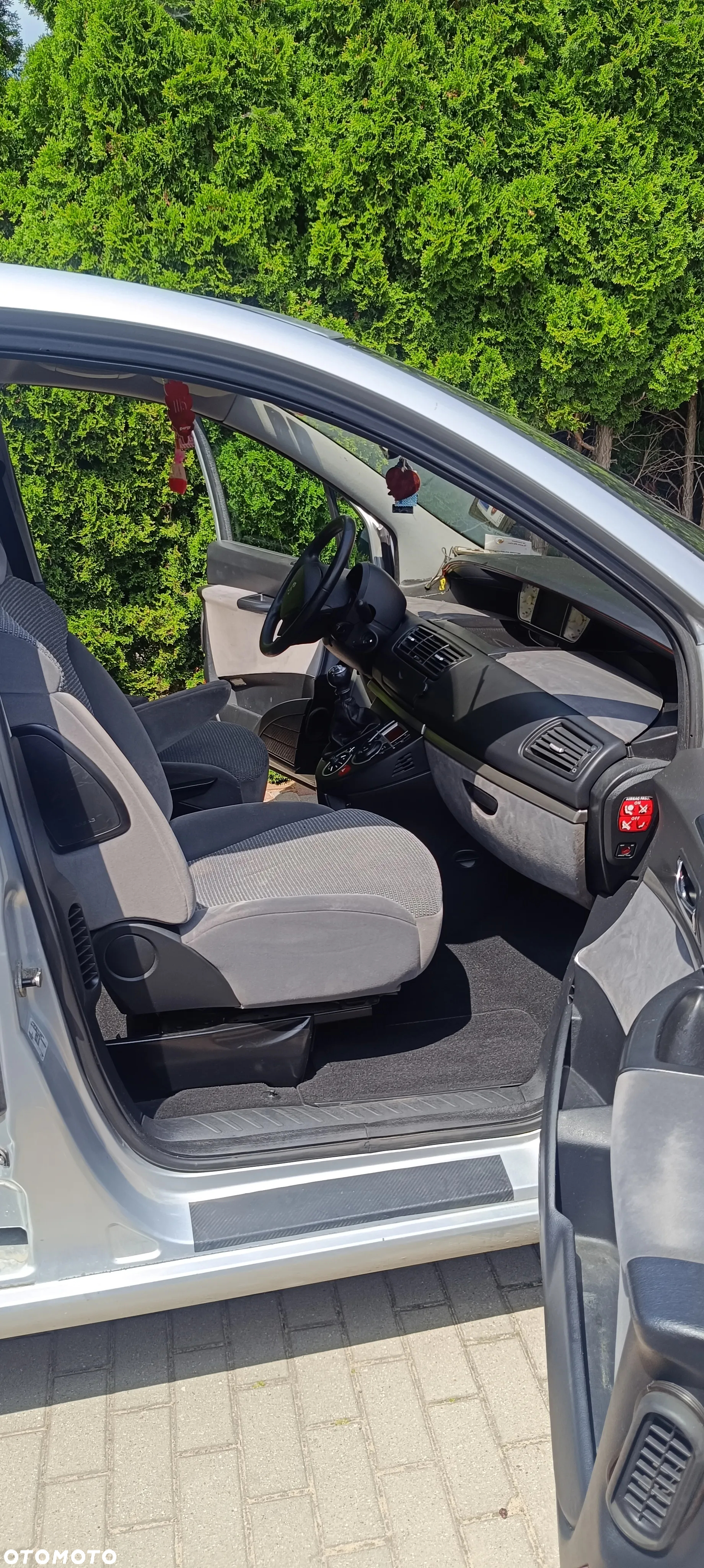 Peugeot 807 2.0 HDi Trendy - 3