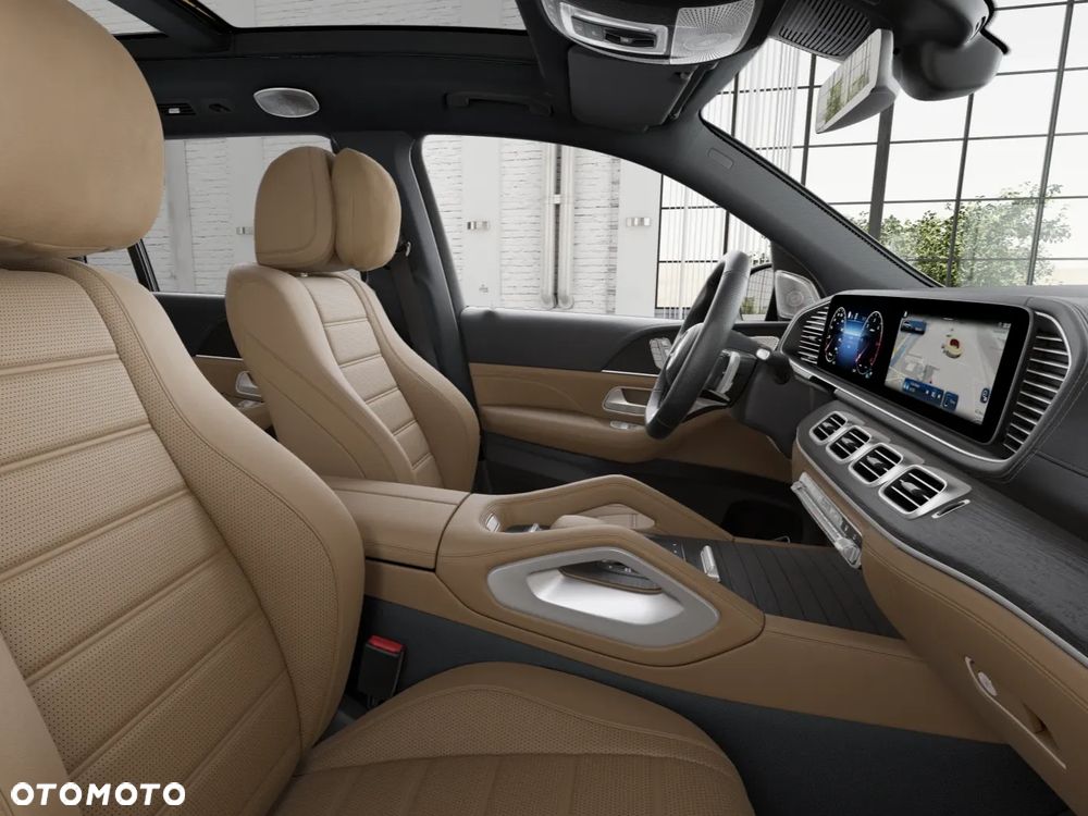 Mercedes-Benz GLS - 4
