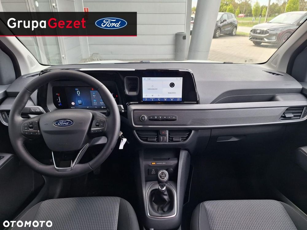 Ford Transit Courier - 5