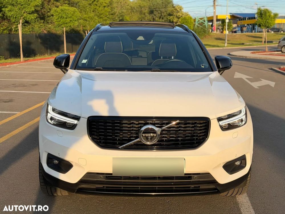 Volvo XC 40 D4 AWD Geartronic R-Design - 22