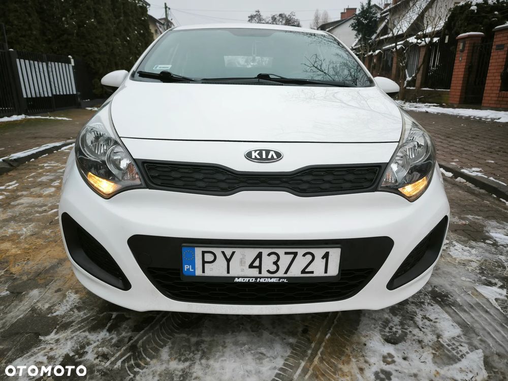 Kia Rio 1.1 CRDI Attract - 23