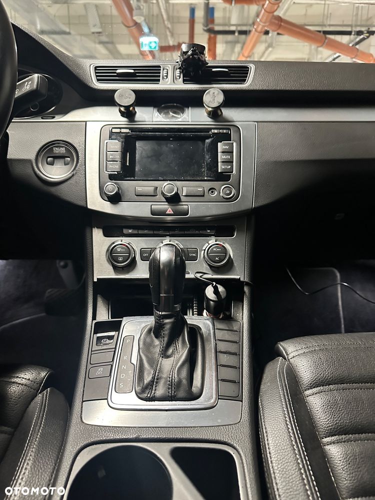 Volkswagen CC 2.0 TSI DSG - 9