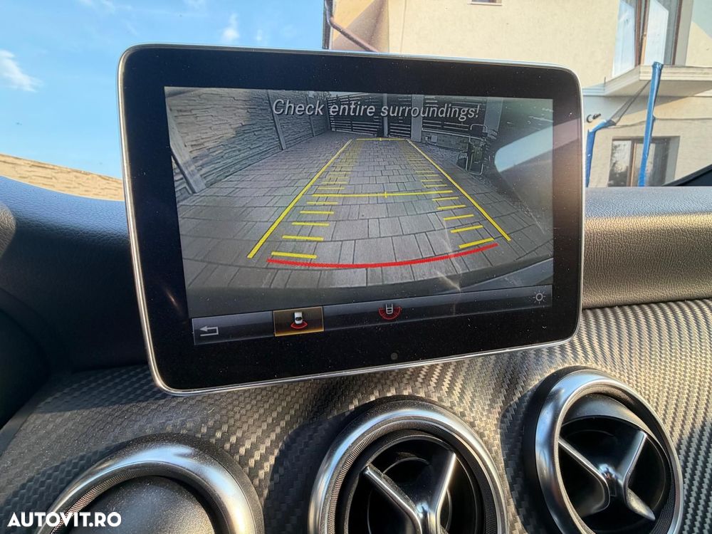 Mercedes-Benz A 200 d 4Matic Aut. - 12