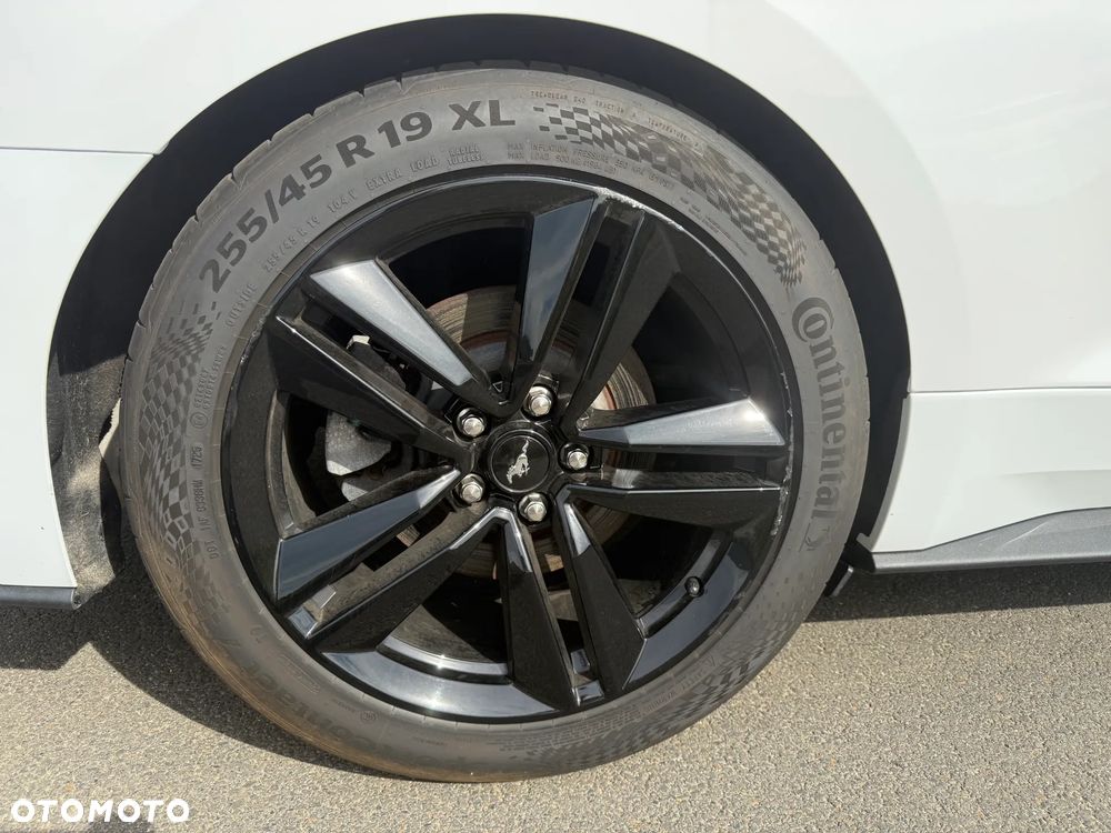 Ford Mustang 2.3 EcoBoost - 9