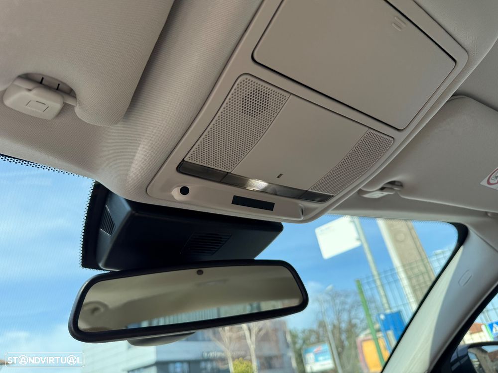 Jaguar XF 2.0 D Prestige Aut. - 40