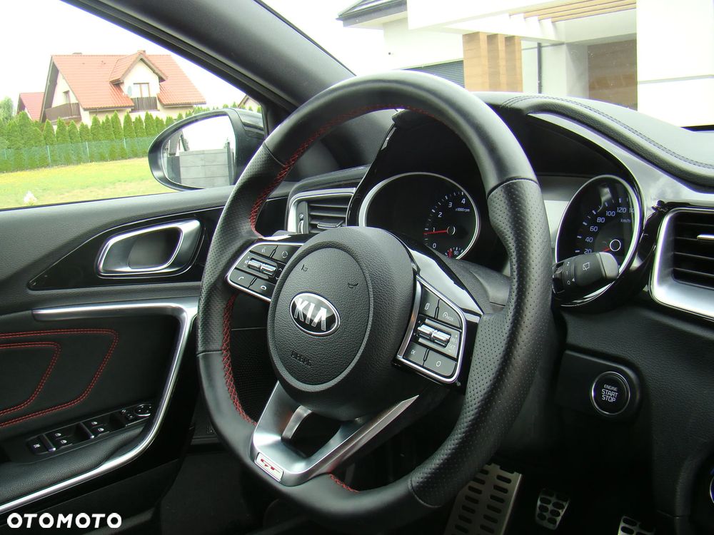 Kia ProCeed 1.6 T-GDI OPF GT - 37