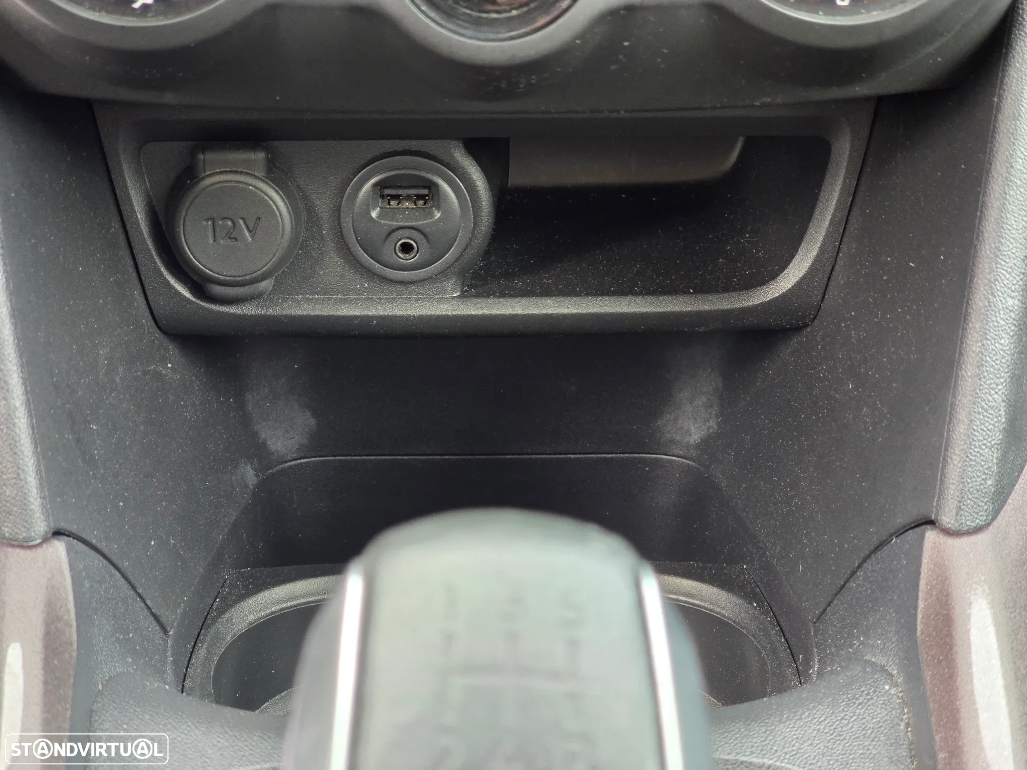 Peugeot 2008 1.2 PureTech Style - 15