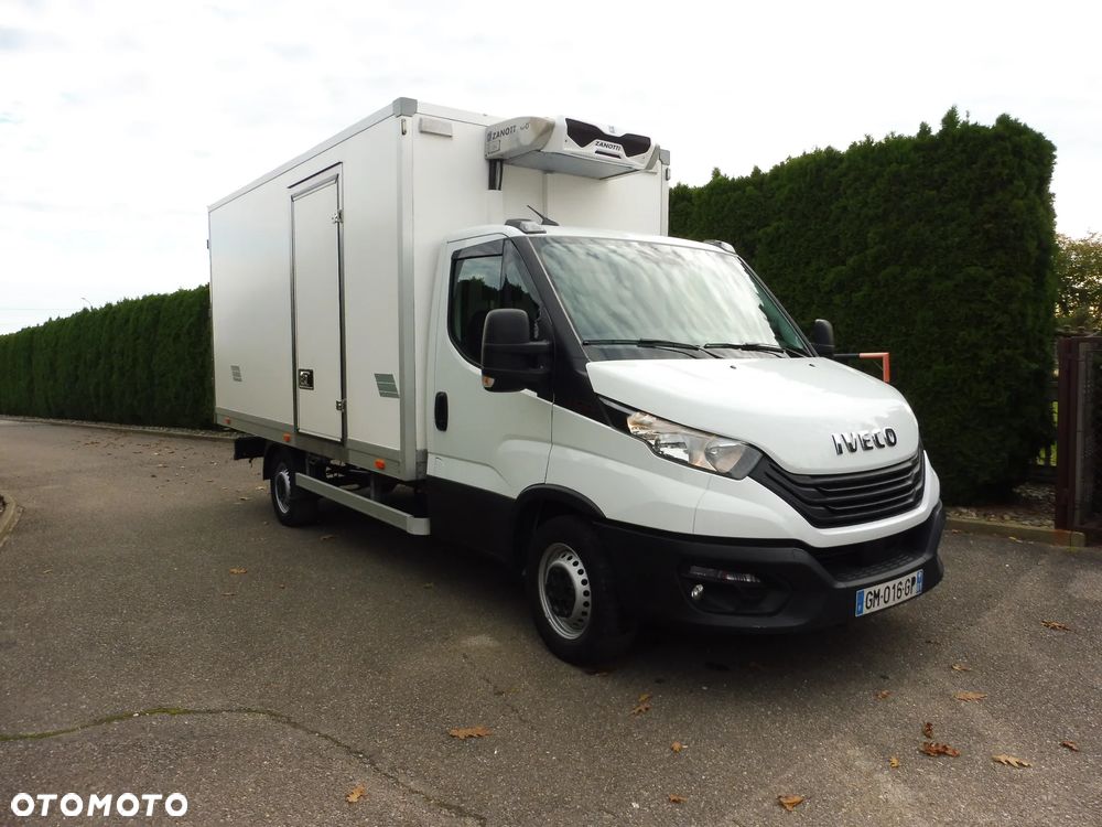 Iveco 35S16 Chłodnia