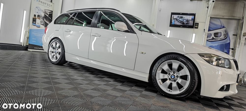BMW Seria 3 318d DPF Edition Sport - 4