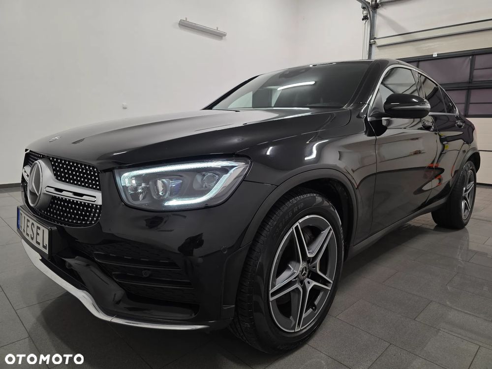 Mercedes-Benz GLC 300 d 4Matic 9G-TRONIC AMG Line Plus - 2