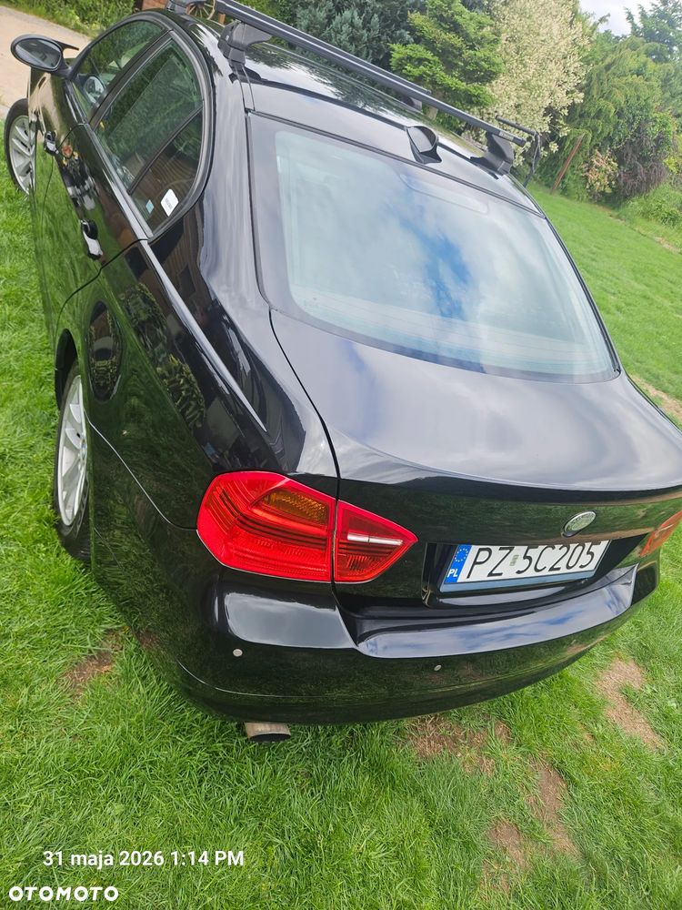 BMW Seria 3 318d DPF - 3