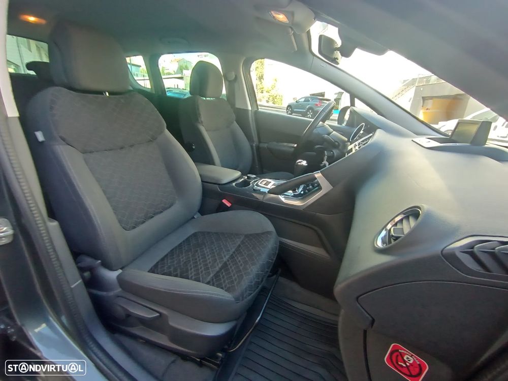 Peugeot 3008 1.6 BlueHDi Style EAT6 - 22